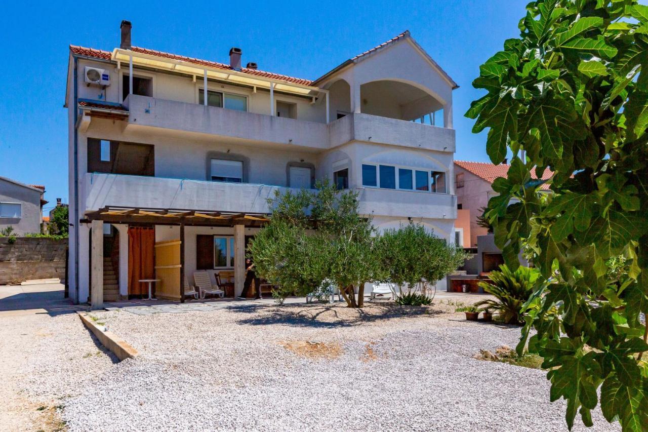 Sjor 2 Bdr Apartment W Grill Zadar Eksteriør billede
